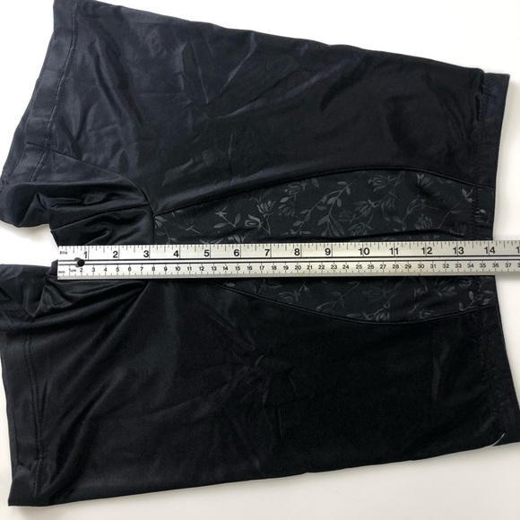 𝅺BLACK girdle - Picture 7 of 9